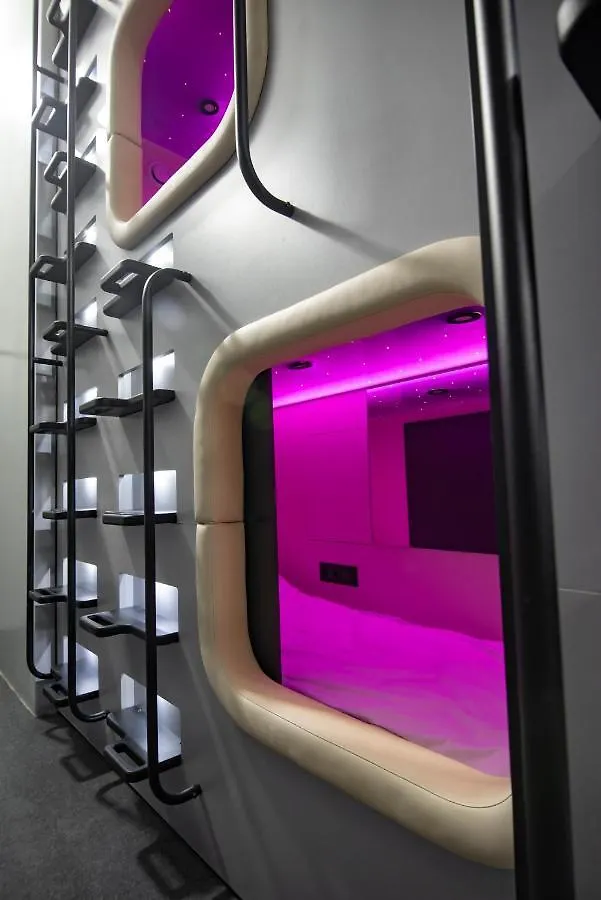 Capsule Hotel Constellation 91 Lviv