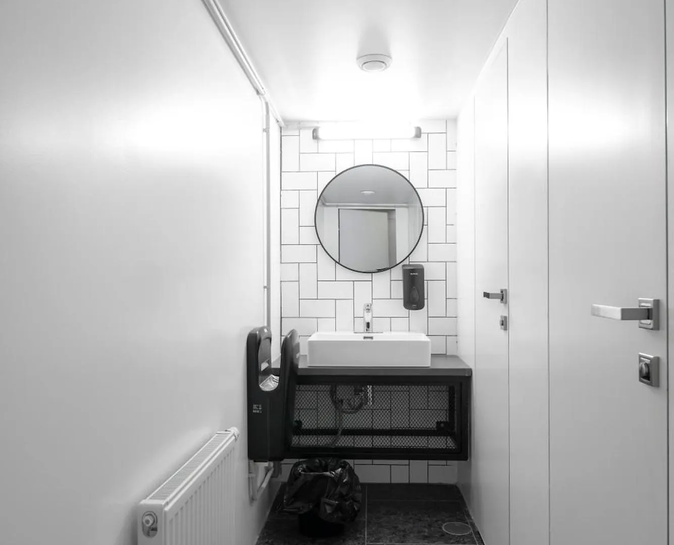Capsule Hotel Constellation 91 리비프 우크라이나