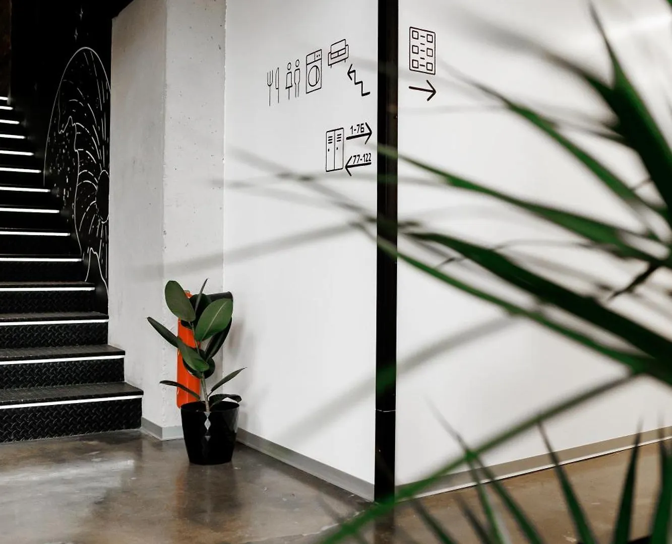 Capsule Hotel Constellation 91 리비프 우크라이나